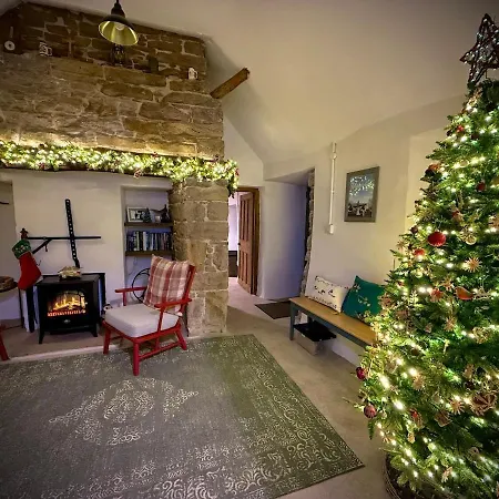 Murphys Thatched Holiday home *