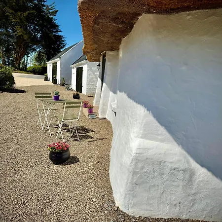 בית נופש Murphys Thatched מיטשלסטאון