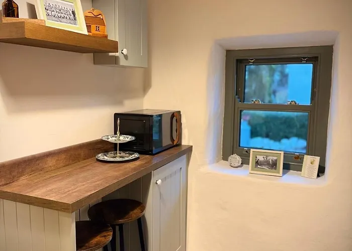 Murphys Thatched Tatil Evi